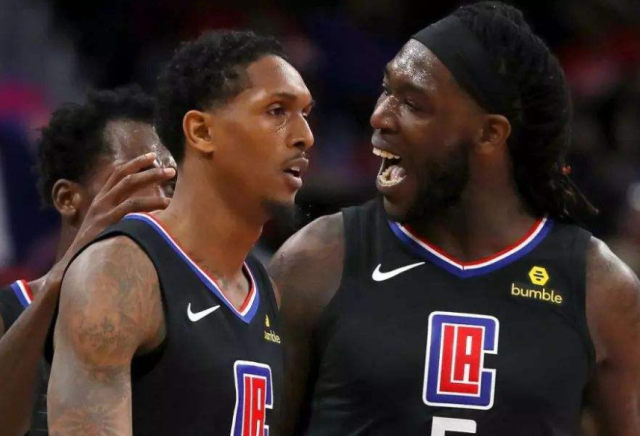 掘金约基奇三双末节爆发（约基奇三双引领掘金末节发力）