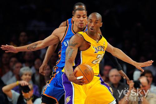 英超半场：沃尔特马德挑射破门，纽卡暂3-0埃弗顿（英超半场战报：沃尔特马德挑射建功，纽卡暂3-0领先埃弗顿）