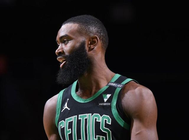 葡体队长尤尔曼德：为我们感到自豪，75分钟内我们展现了实力（葡体队长尤尔曼德：我为球队骄傲，前75分钟我们证明了实力）