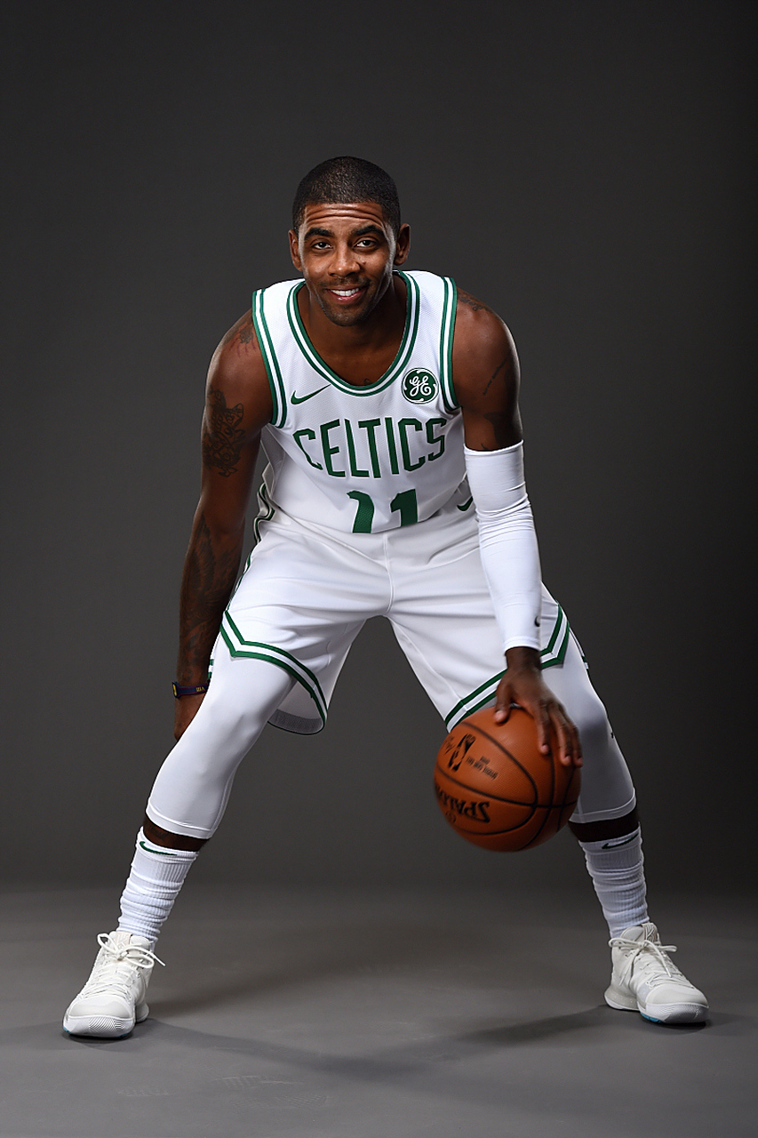 王洪亮：85一代球员爱学习沟通多；希望有机会去欧洲深度提高（王洪亮：85后球员重学习善沟通，盼赴欧洲深造提升）